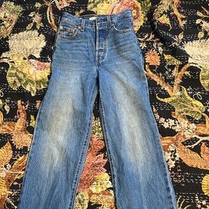Levi’s ribcage jeans size 23 length 27